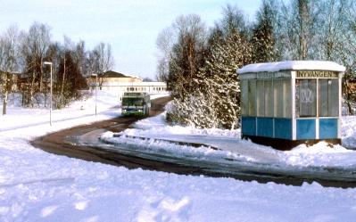 Bussgata Stradgata i Jököpig. Södra Stradgata blev bussgata i sambad med e större trafiksaerig i cetrum 1991.
