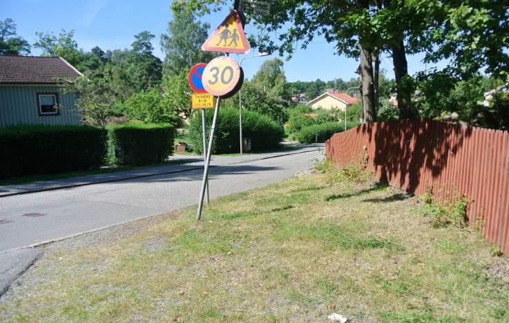 47. Grönytor vid Långsjövägen- Nyckelpigsvägen Karaktär: Övriga gröna friytor (Gatumark).