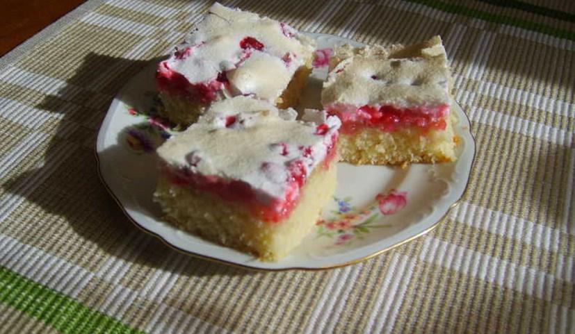 BAKSIDAN Om någon annan medlem har traditionella eller lokala recept som ni vill dela med er av, tveka inte att kontakta redaktionen.