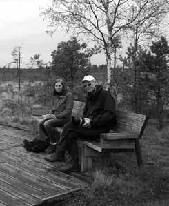 Naturreservatet Dumme Mosse ägs och förvaltats av Jönköpings kommun. Vägbeskrivning: Följ riksväg 40 från Jönköping mot Göteborg.