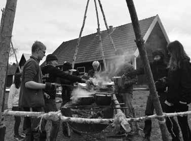 Skattkammaren Från 4 år Ett fartfyllt och spännande program med drama, sång, musik och andra kul aktiviteter. Söndagar kl. 10.00-11.