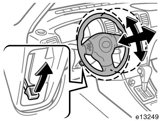 104 SÄTEN, BÄLTEN, RATT OCH SPEGLAR Höjdställbar ratt med teleskopfunktion Yttre backspeglar Drag upp spärrspaken för att ställa in rattens läge.