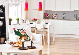 Plats för TT Vardagsrum/Kök 28,0 kvm Hall 6,5 kvm Spegelvänd planlösning, skala 1:200.
