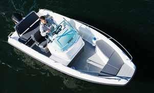 28 Sting 610 BR Social och snygg bowrider 34 Sting