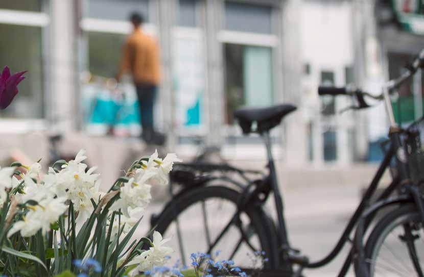 GENOMSNITTLIG AKTIELIKVIDITET PER DAG Kkr 25 000 20 000 15 000 10 000 5 000 0 12 13 14 15 16 Avser handel på Nasdaq Stockholm.
