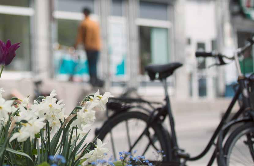 Utlandsägande, 9 % Övriga svenska juridiska personer, 30 % Finansiella företag, 12 % Svenska fysiska personer, 49 % Utlandsägandet uppgår till 9 % fördelat på 5 % i