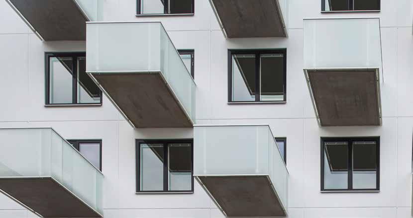 FINANSIELL STRATEGI Tillgång till kapital är en grundförutsättning för att bygga, utveckla och äga fastigheter med kvalitet.