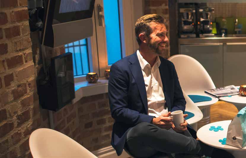ORGANISATION OCH MEDARBETARE Delaktighet i verksamheten föder engagemang i det dagliga arbetet och bidrar till bolagets utveckling liksom att upprätthålla god kvalitet i varje del av organisationen.
