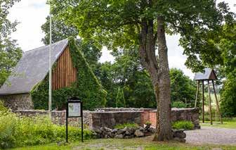 Söderköping och av hela ditt förstånd. Du ska älska din nästa som dig själv (Matteus 22:37-39). En gemenskap som står öppen, normbrytande och välkomnande för alla som vill.