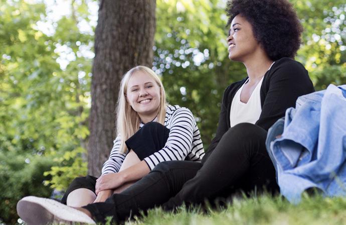 Kommunal vuxenutbildning och yrkeshögskola Kommunal vuxenutbildning och yrkeshögskola Till dig som är elev i kommunal