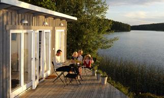 station, isolerad för att klara den svenska vinterkylan. Läs mer om alla våra pumpstationspaket på sid 6 7.