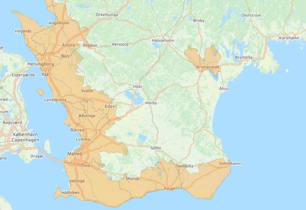 Figur 3. Skånes slättbygd markerad med gult. De skördeområden som ligger i Skåne kan jämföras med data för markens kolhalt för samma regioner.