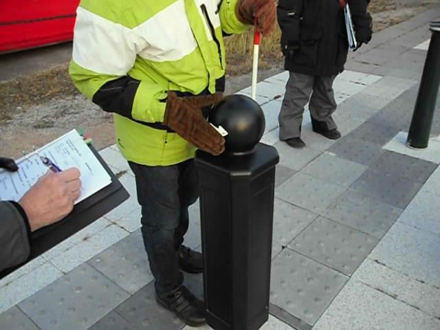 Foto 32 lustration av Intervju - tolkning av informationen på pollarna Svaren noterades av en av observatörerna med Ja, Nej respektive Ej relevant i ett frågeformulär, Bilaga 1.