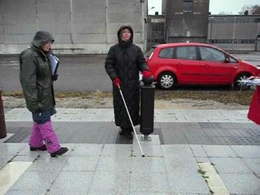 Foto 49-54 Vid bredare körbanor har därför förekomst av refug stor betydelse för personer som är blinda att ta