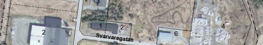 Under ytlig vegetation och/eller sandig mulljord består jordlagren av sand och finsand till stora djup.