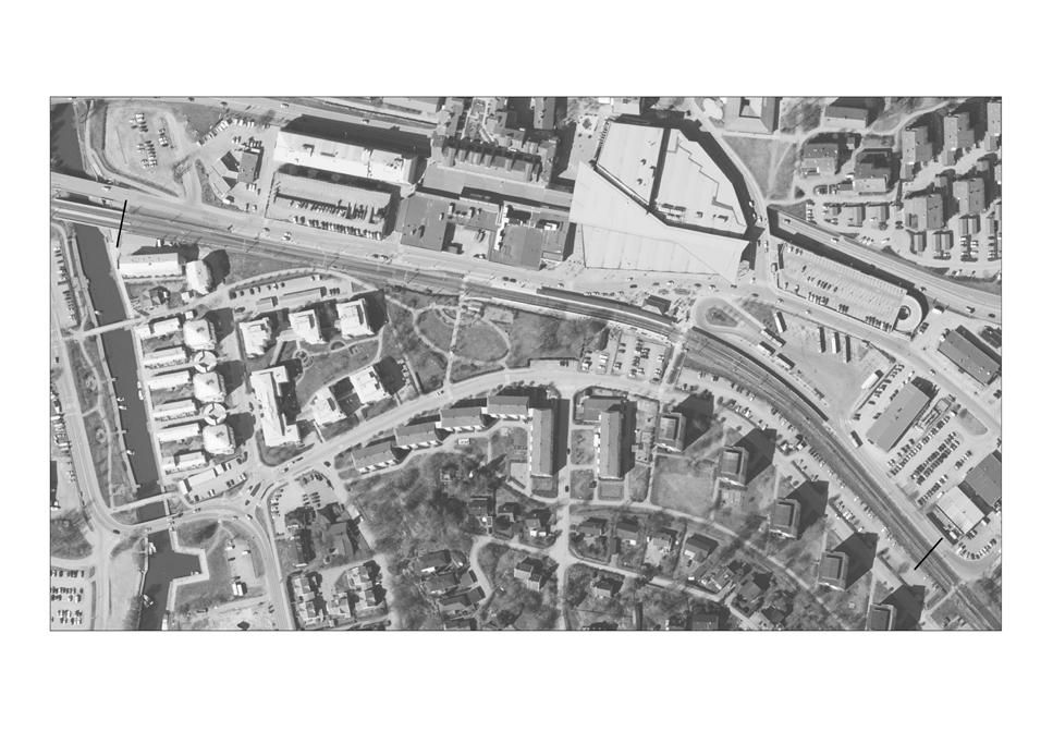 3. ALTERNATIV Stationsvägen Nytt vändspår i mitten Åkersberga station Åkers Kanal Läge för ny GC-passage Flerbostadshus Flerbostadshus Läge för ny GC-passage Figur 6.