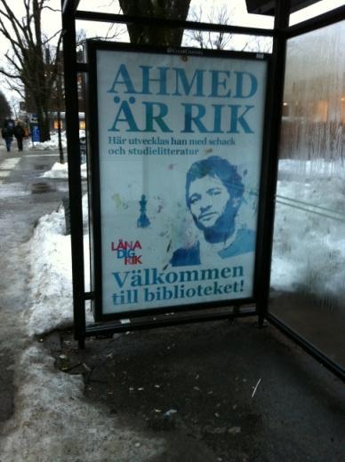 mätt liten med tanke på att kampanjen skulle nå ut i 25 kommuner. Kommunikationsbyråns kompetens sågs som värdefull och nödvändig vad gäller utformning och framtagande av material och val av kanaler.
