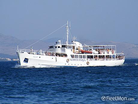 Slika 1. Putniĉki brod Tijat, Jadrolinija Izvor: http://www.fleetmon.com/en/vessels/tijat_36008 (04.07.2013.