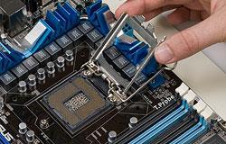 CPU Processorn är den viktigaste delen av en dator, då det är den som utför majoriteten av alla beräkningar. Den kallas även CPU från engelskans Central Processing Unit.