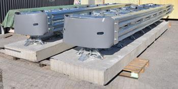 QuadGuard CEN 2013:01 Prefabricerade betongfundament Fundamentens dimensioner: Hastighetsklass krockdämpare110 km/h Betongplatta (längd/bredd/höjd): 8200/1220/255 mm