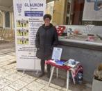 Landet runt Glaukomcafé i Linköping bilder, om glaukom, berättade om föreningen och visade en del hjälpmedel. Linköping: Glaukomcafé på Stadsmissionen blev ett trevligt möte med många besökare.