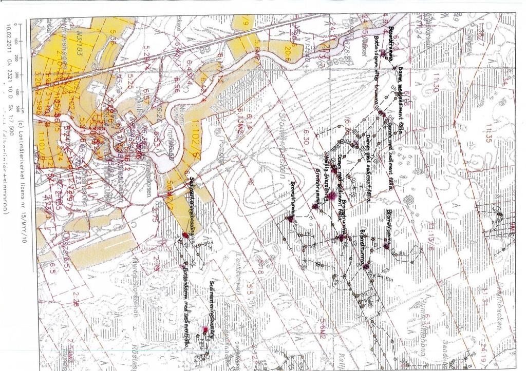 tömmningen av sediment kunde utföras i samband med efterarbetet inom detta projekt. Sedimenteringen i bassängerna är större i de som ligger högre upp i dikessystemet. Bild 20.