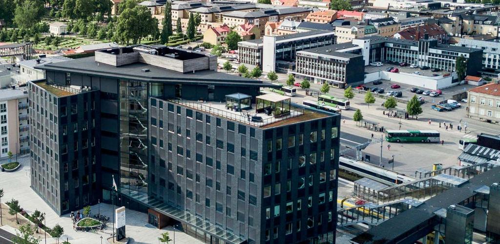 Skatteberäkning -09-30 Underlag aktuell skatt Underlag uppskjuten skatt Förvaltningsresultat 1 956 Skattemässigt avdragsgilla avskrivningar 742 742 ombyggnationer 149 149 Övriga skattemässiga