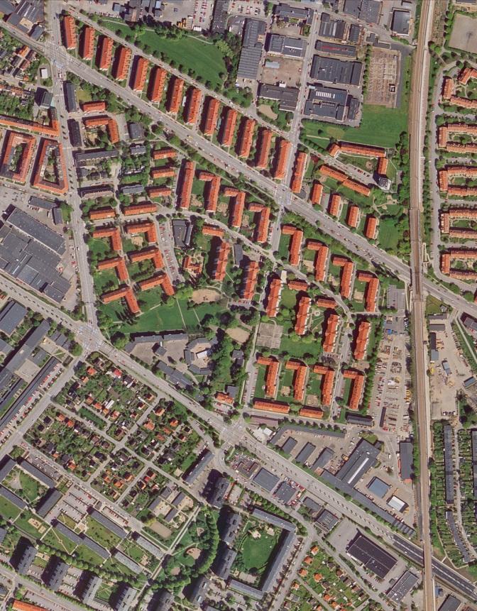 Ekostaden Augustenborg Revitalisation of existing neighbourhood built in 1948 A total of 32 ha, 3 ha industrial area, 1800 flats, 3000 residents Main