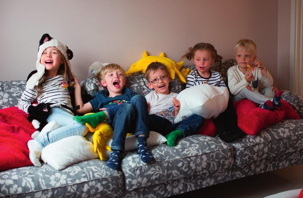 gruppstarter vecka 36/barn och ungdom Måndag Babycafé Maxiliv Tisdag Små och stora Miniliv Tjejgruppen År 2 09.30-11.30 KS 14.00-15.30 KS 09.30-11.30 KS 14.00-15.30 KS 15.00-17.