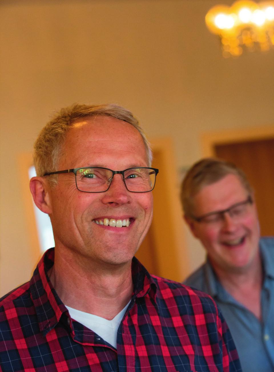 Anders konstaterar att många nog har fel bild av en kyrkokör. -De tror att man binder upp sig varje söndag, men så är inte fallet.