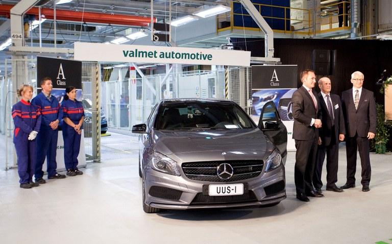 Allt fler Mercedes-bilmodeller beställs från bilfabriken i Nystad, som växer så det knakar. NYHET 06.04.