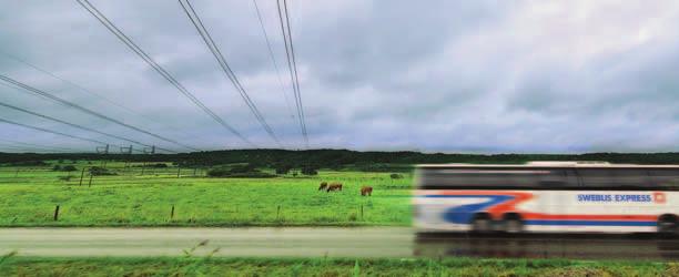 SWEBUS EXPRESS Lägsta pris för långa resor Swebus Express fortsätter befästa ställningen som marknadsledare inom linjelagd trafik med expressbuss.