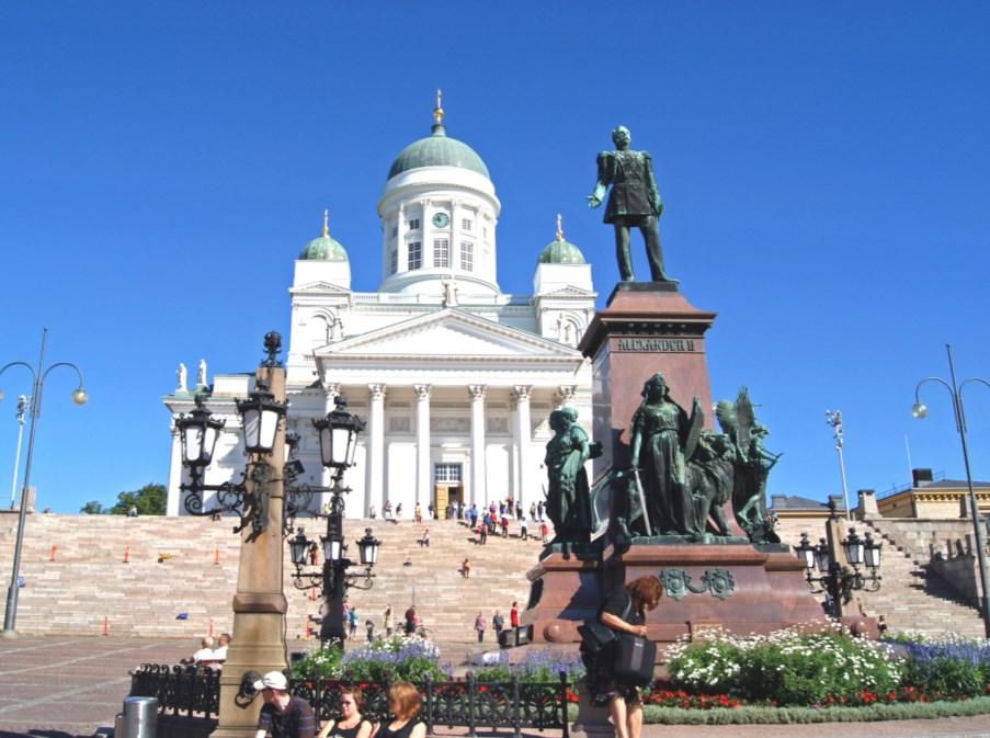 Petersen på Ordenstyrelsens vegne kunne udnævne broder/medlem Jens Dahl til Hædersbroder/ Hædersmedlem.