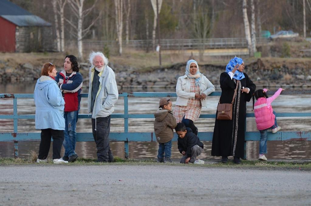 54 Anvisnings- och planeringstal för kommunerna i Södermanlands län år 2017 Kommun Anvisningstal Planeringstal Eskilstuna 2 1162 Flen 0 327 Gnesta 36 17 Katrineholm 30 330 Nyköping 135 259 Oxelösund