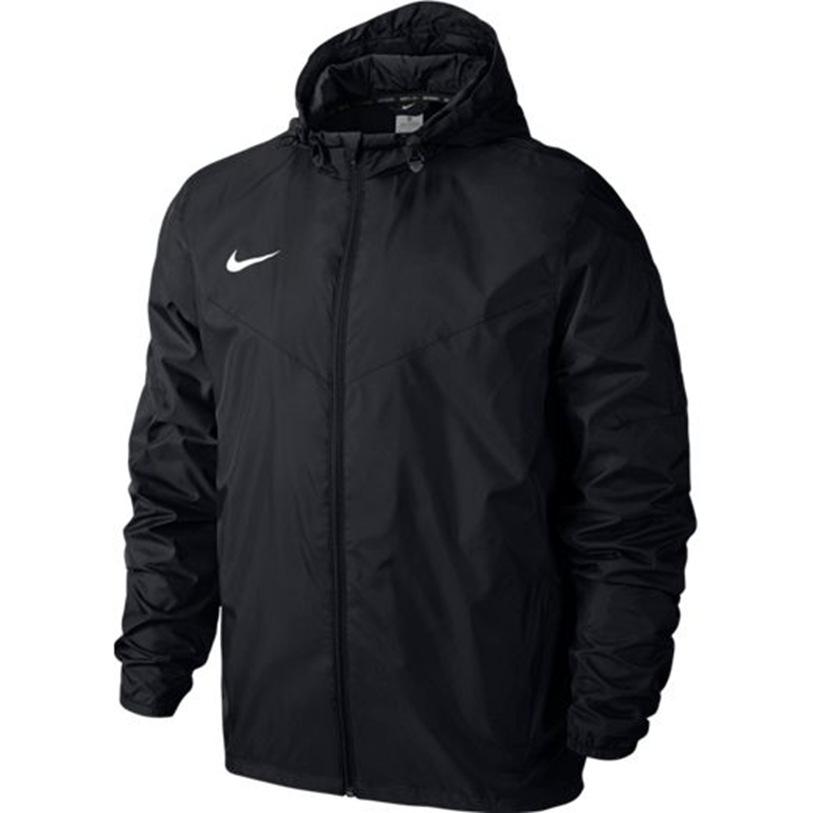 Nike TEAM Jackor (1)Sideline Knit Jkt (WCT) Tränings jacka i 100% Polyester. (2)TEAM Fall Jkt (3)TEAM Sideline Rain Jkt 1 2 3 Team jacka med fleece i 100% Polyester. Regn jacka i 100% Nylon. Pris Jr.