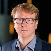 Tidigare uppdrag (de senaste fem åren): Styrelseledamot BGA Capital AB och Bacapps Support. Styrelseledamot och VD Facino AB, Facino Produktion AB, Facino Produktion AB, Facino AS.