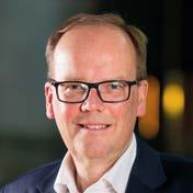 Andra pågående uppdrag: - Tidigare uppdrag (de senaste fem åren): - Innehav: Privat innehav om 20 000 optioner. Henrik Ljung Född 1958. CFO. Konsult sedan 2016.