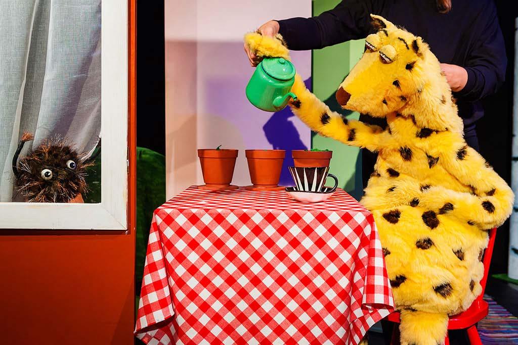 Teater Tittut Foto: Love Lanner Kulturfesten i Staffanstorp 29/9 Fri entré Alla åldrar Kom och fira Kulturfesten med oss!
