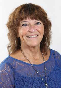 Thyra Lindström Med ett stort engagemang i Dövkyrkan och dövas rätt till Bibeln på teckenspråk, arbetade Thyra Lindström tillsammans med andra i projektet Bibeln på teckenspråk 1998 till 2008.