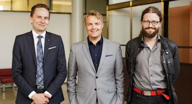 Stadsstyrelsens ordförande: Tatu Rauhamäki, Osku Pajamäki och Otso Kivekäs. Stadsstyrelsen Ordinarie ledamöter Personliga ersättare Ordförande Tatu Rauhamäki Saml.