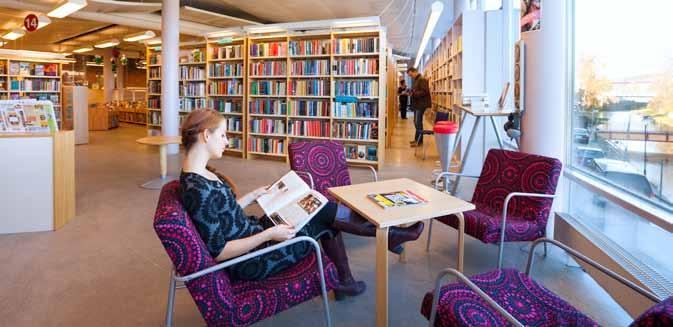 میراث فرهنگی سولفتئو 6. کتابخانه کمون سولفتئو sollefteå kommunbibliotek. کتابخانه اتاق نشیمن جامعه می باشد که به روی همه باز است.