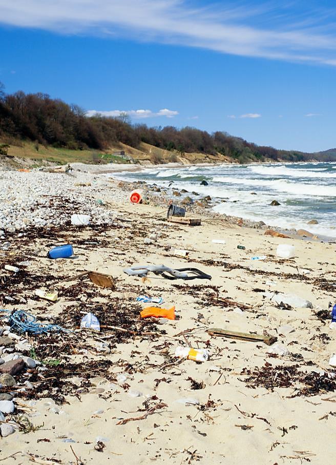 Klimatförändring Foto: Dick Clevestam / Johnér 2016 var det varmaste året som uppmätts någonsin Polarisarna smälter lägsta nivån sen