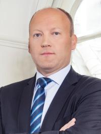 Halvårsberättelse 2017 Alfred Berg Fonder AB 3 VD HAR ORDET Vi kan summera ett händelserikt första halvår, inte minst på det politiska området.