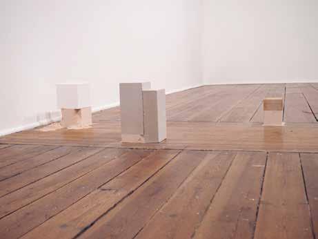 SAMLING I FÖRVANDLING Tema: Grafik 21 oktober 2017 4 mars 2018 STIPENDIATER 2017 Stiftelsen Anna-Lisa Thomson Till Minne 2 december 2017 14 januari 2018 Ulla-Carin Winter, Monument i glesbygd,