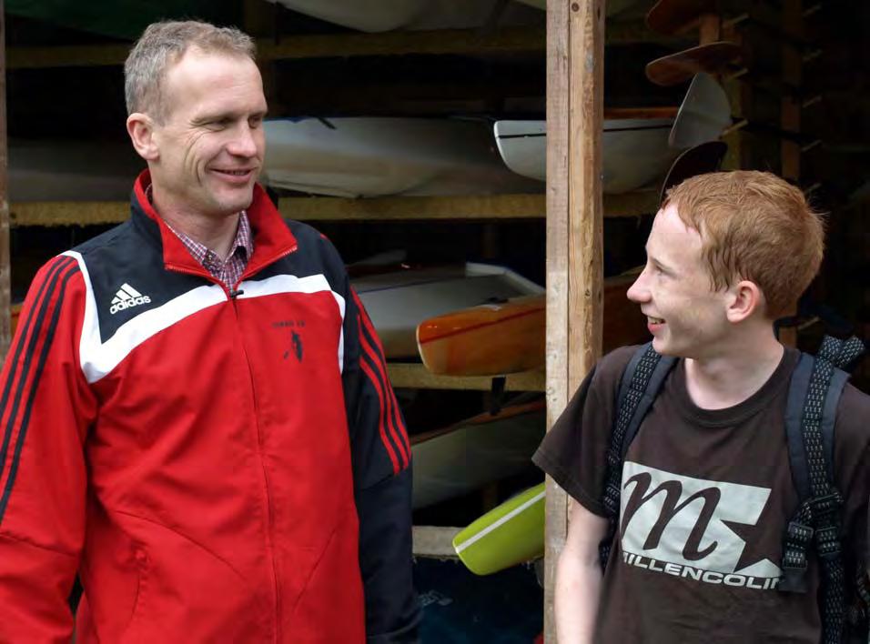 Dalslands Kanotmaraton C 2 vinner Bosse W/Henrik Emanuelsson. Vilka vann nu C 2 i Kanalloppet? Jan och Stig! I Veterancupen blev klubben Bästa klubb bland 39 klubbar. Övrigt.