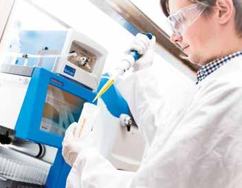 BIOTAGES ERBJUDANDE ORGANISK KEMI 13 ORGANISK KEMI Biotages produkter inom Organisk kemi används av läkemedelskemister i den tidiga fasen av läkemedelsutvecklingen för att på kemisk väg ta fram de