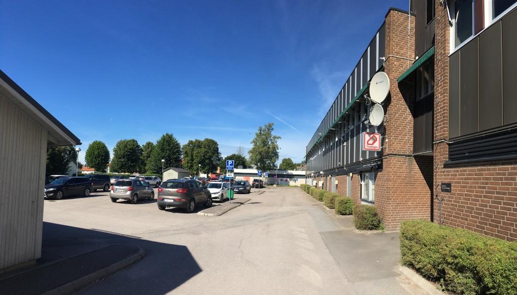 Alternativ 2: Tierp 24:7 Lokaler: Fastigheten rymmer ca 25 kvm lokaler. Ytor: Fastigheten är 377 kvm.