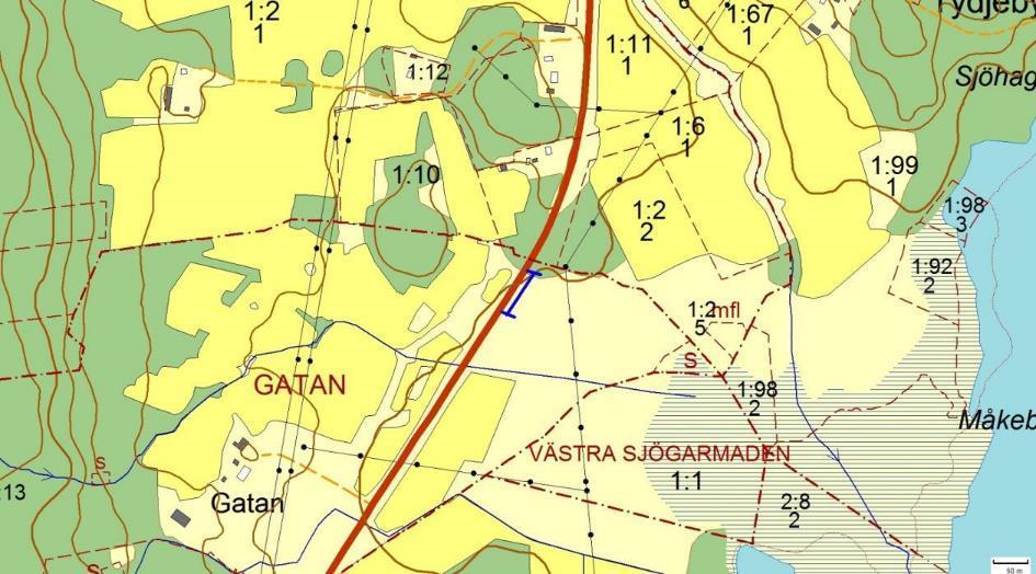 Hänsynsobjekt E45, Västanå, VÄSTANÅ Motivering: Försöksobjekt där jord från fin äng ska placeras på ny vägkant.