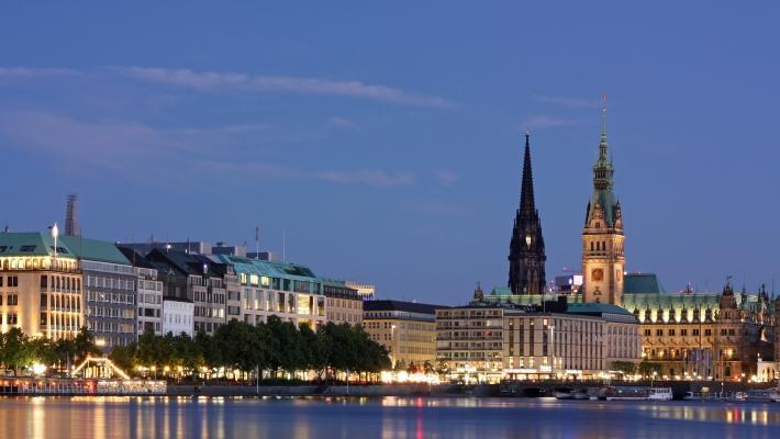 Hamburg är en vacker stad fylld av