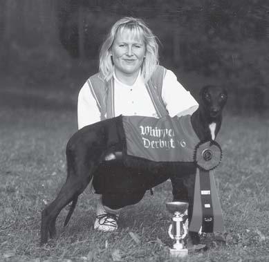 Svenskt Whippetderby 1996 på Skarpnäck blev finskt genom seger för Sopisco Saaran Satanen, som vann på 33.24, efter banrekord i semifinalen på 33.16. Ägare Tea Tovanen. 1997 Peace Keeper 17.